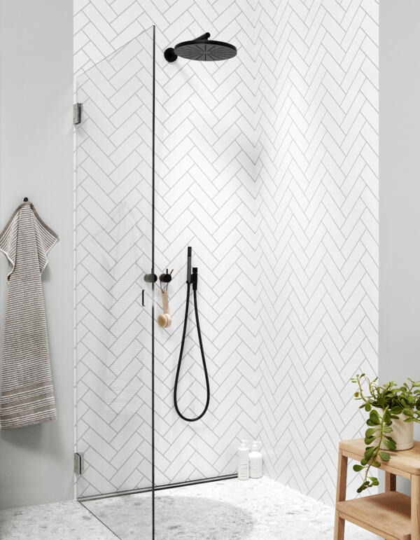 Duschdörrar / väggar